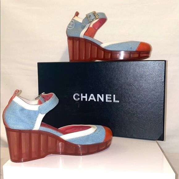Authentic Chanel Wedges   - Picture 2 of 7